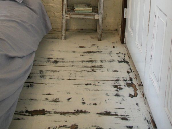 Remove Old Paint From A Wooden Floor, How To Get Paint Off Hardwood Floors