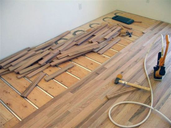 Installing Wood Flooring Over, Can You Lay Laminate Flooring On Underfloor Heating