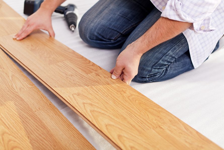 fitting-wood-flooring